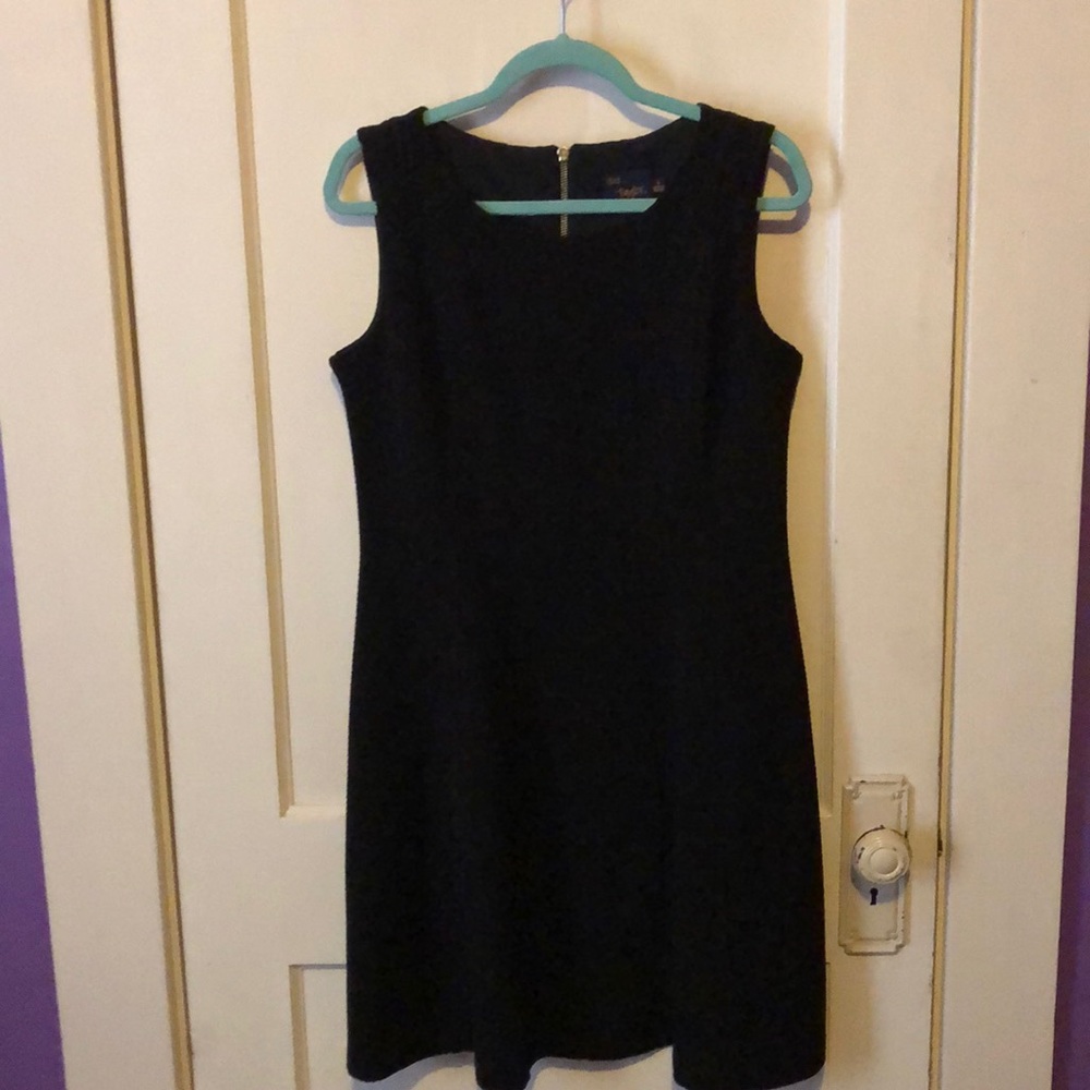 Just Taylor - Little Black Dress